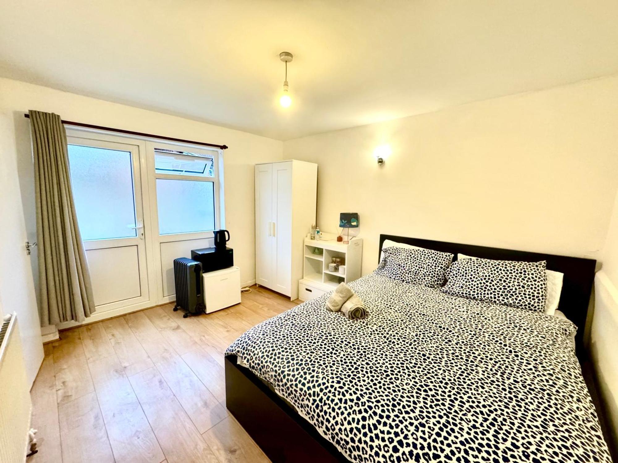 1 En-Suite With Private Entrance & Free Parking オックスフォード エクステリア 写真